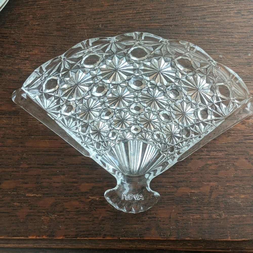 Vintage Avon Glass Fan Soap Dish Tray Plate